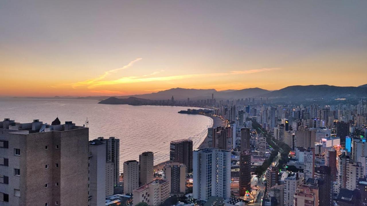 Lujoso Apartamento Con Vistas Al Mar En Mirador Del Mediterraneo By Gestaltur Benidorm Dış mekan fotoğraf